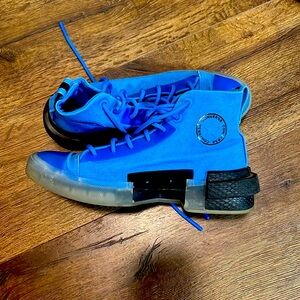 listing-status-banner